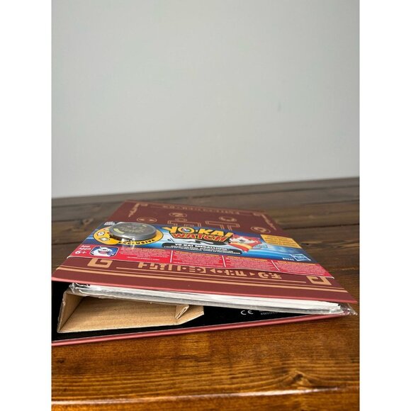 Yo-Kai Watch Medallium Collection Book B5945 - Picture 6 of 6